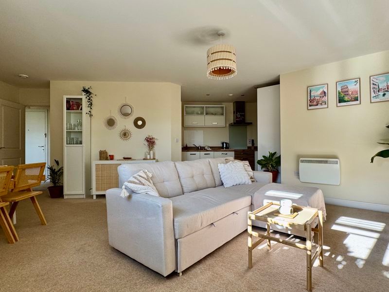 Property photo 1 of 11 Photo 1