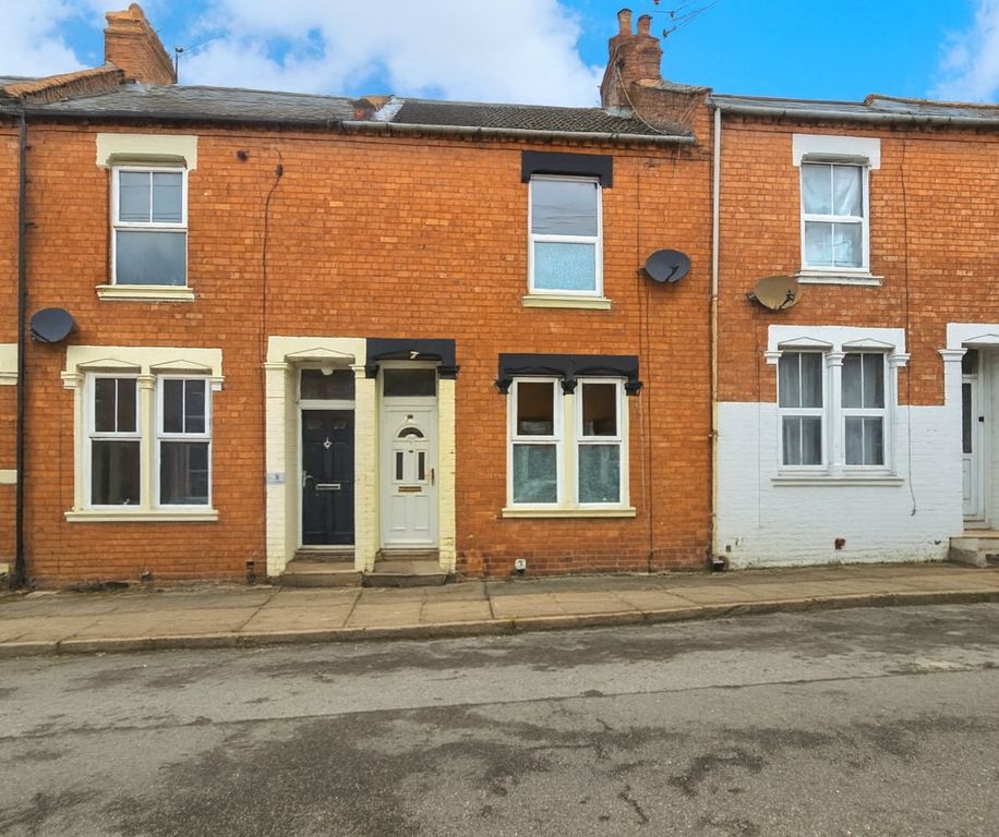 Property photo 1 of 15 Front