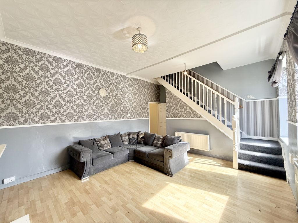 Property photo 2 of 13 Img_3479