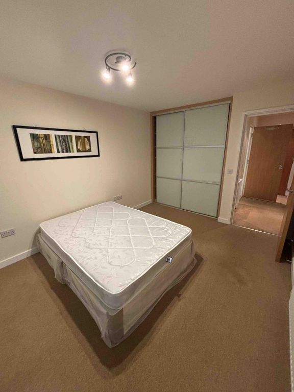 Property photo 2 of 9 Gallery
