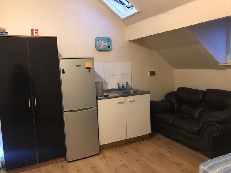 Property photo 1 of 3 Photo 3