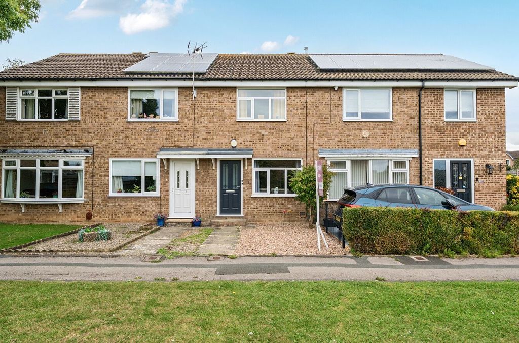 Property photo 1 of 16