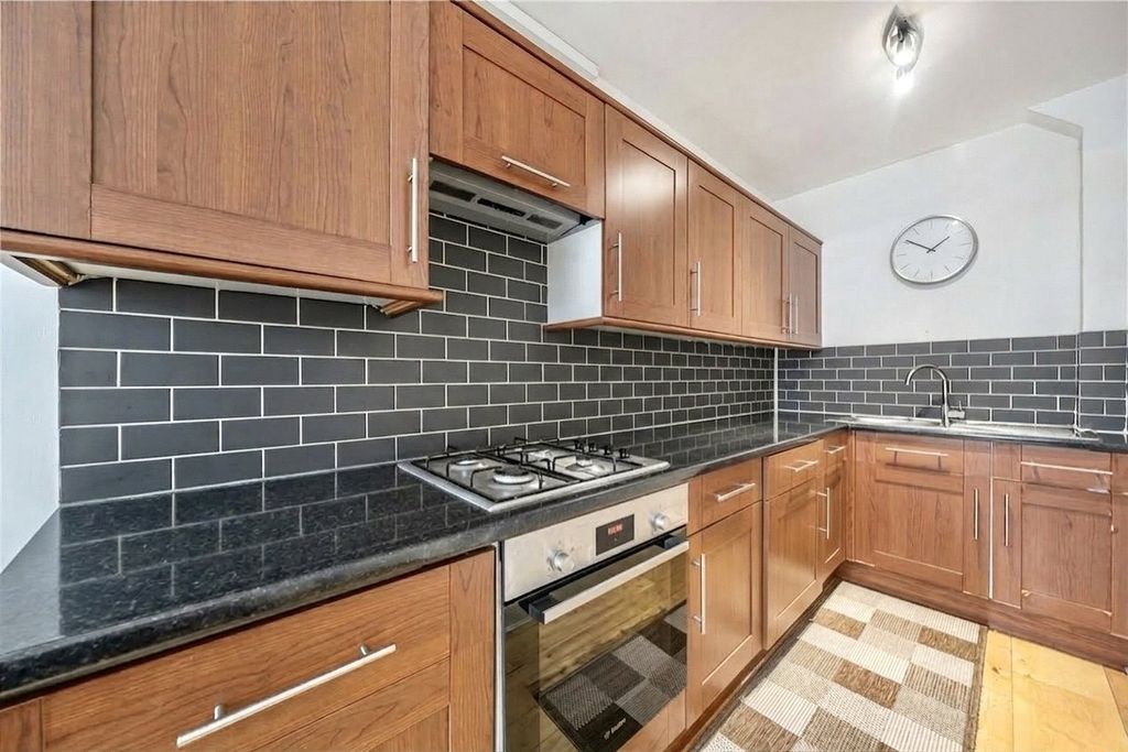 Property photo 3 of 11 Picture No. 22