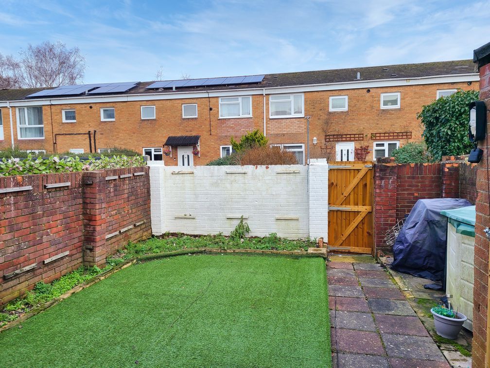 Property photo 2 of 22