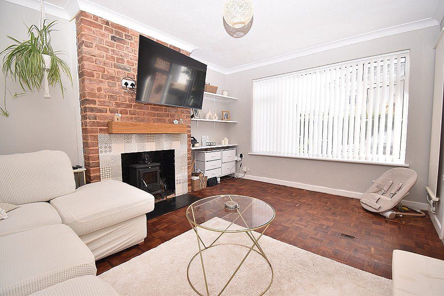 Property photo 2 of 18