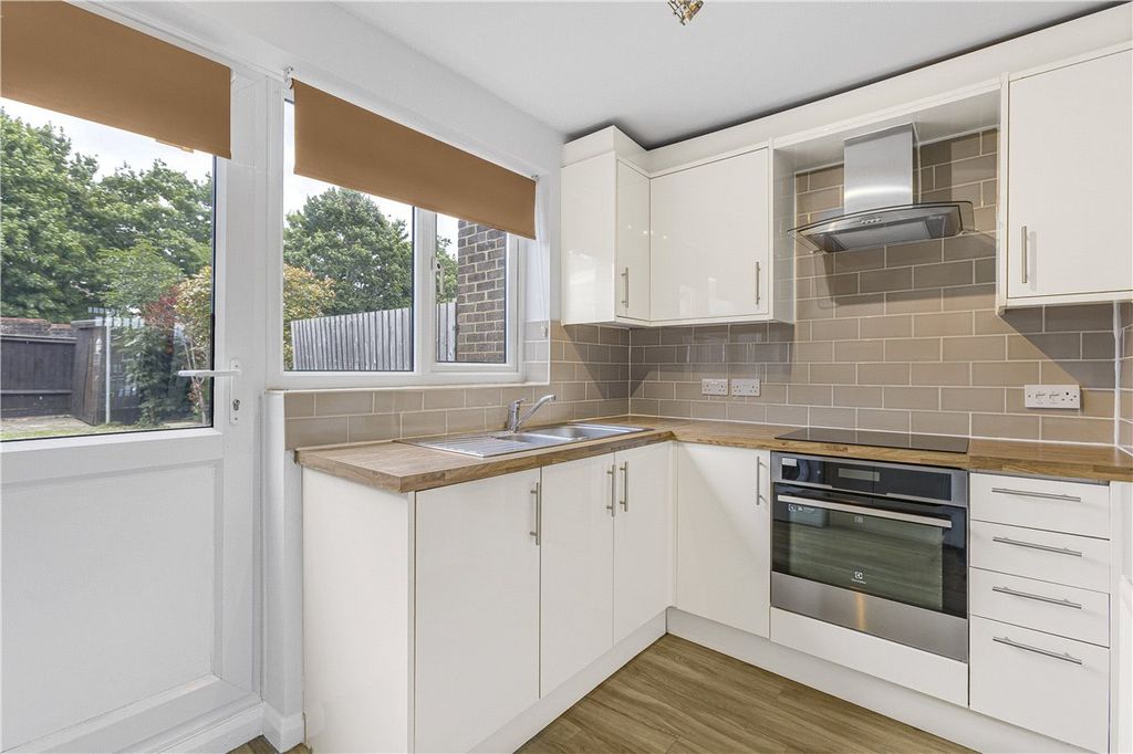 Property photo 2 of 10 Picture No. 02