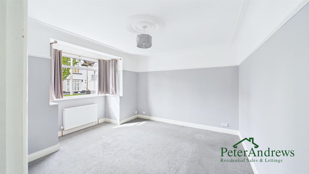 Property photo 2 of 18 Cam02085G0-Pr0255-Still003.Jpg