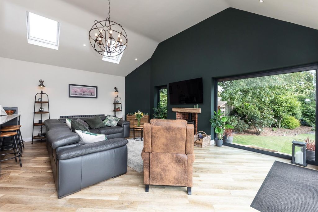 Property photo 3 of 20 5C5A7478.Jpg