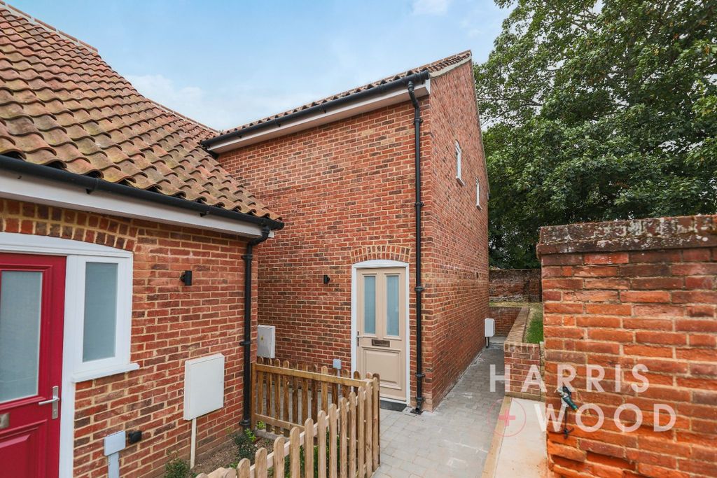 Property photo 1 of 24 4479540