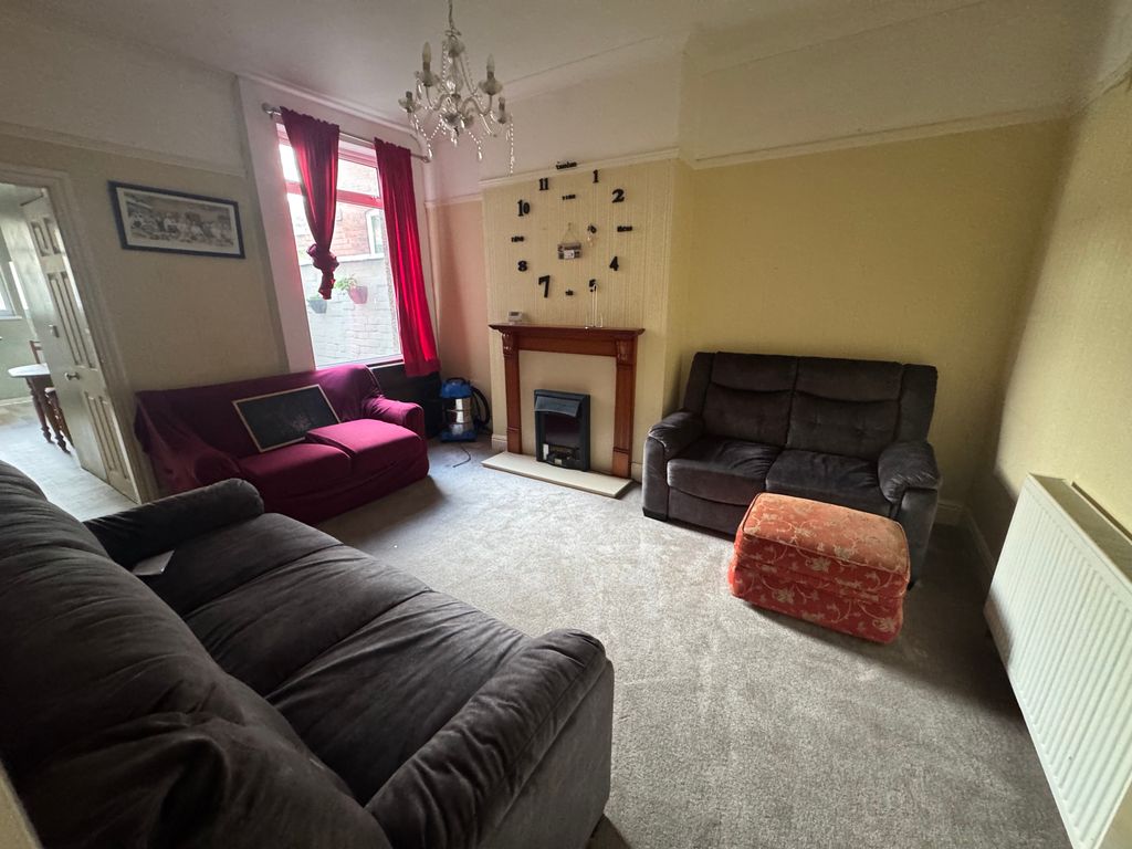 Property photo 3 of 8