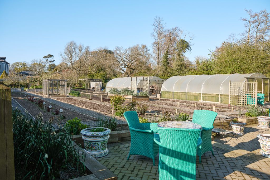 Additional image 21 of 8 bed property for saleSunningdale Manor, Rue De La Vignette, Jersey JE2, United Kingdom