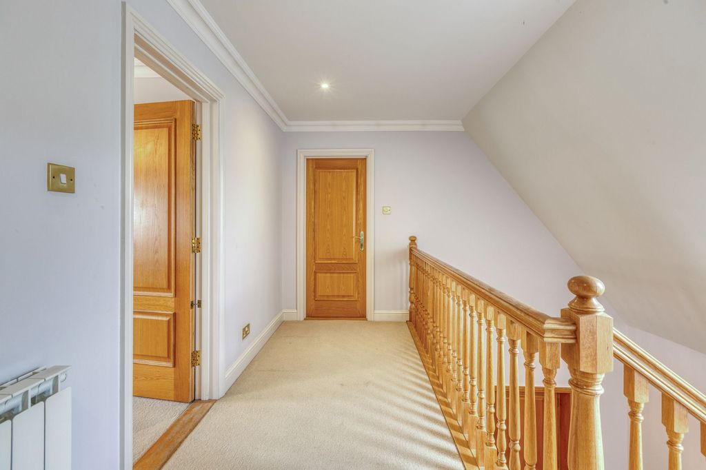 Additional image 22 of 3 bed flat for saleApartment 4 La Rocquaise, St Brelade JE3