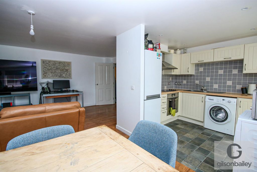 Property photo 3 of 12 Img_1428-2.Jpg