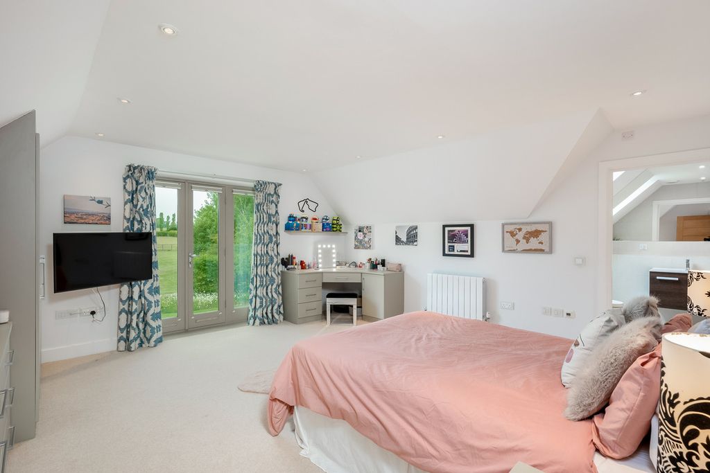 Additional image 21 of 6 bed equestrian for saleFosse Way, Ettington, Stratford-Upon-Avon Warwickshire CV37