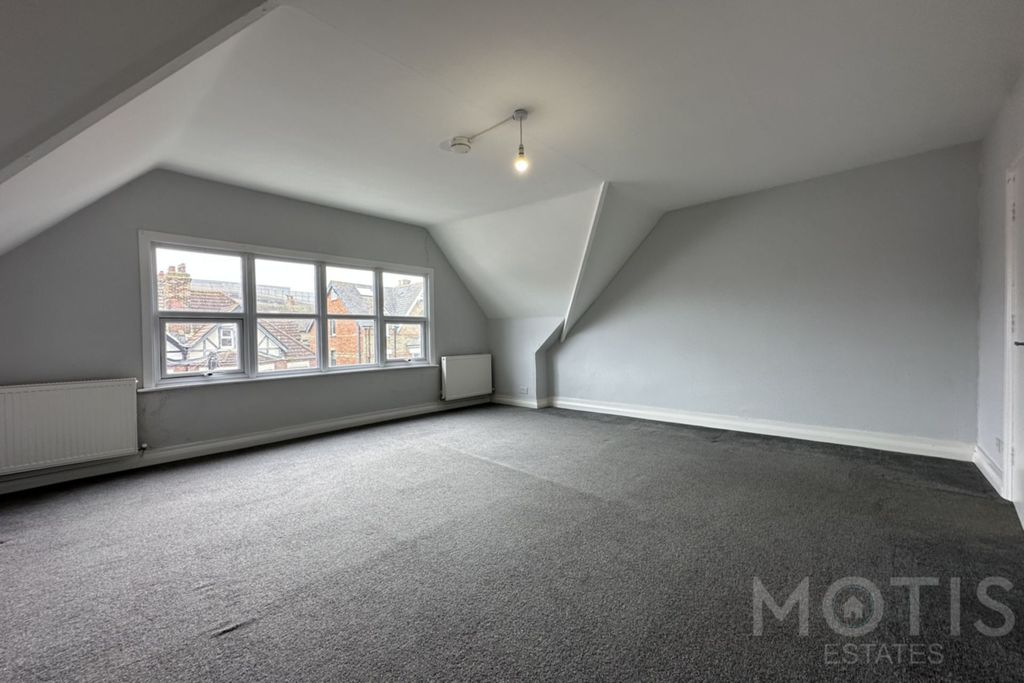 Property photo 2 of 10 Photo 7