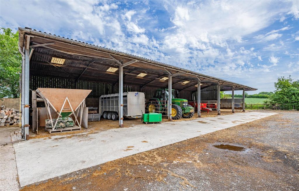 Additional image 36 of 6 bed farmhouse for saleLot 1 - Hill Court Farm, Pershore, Worcestershire WR10