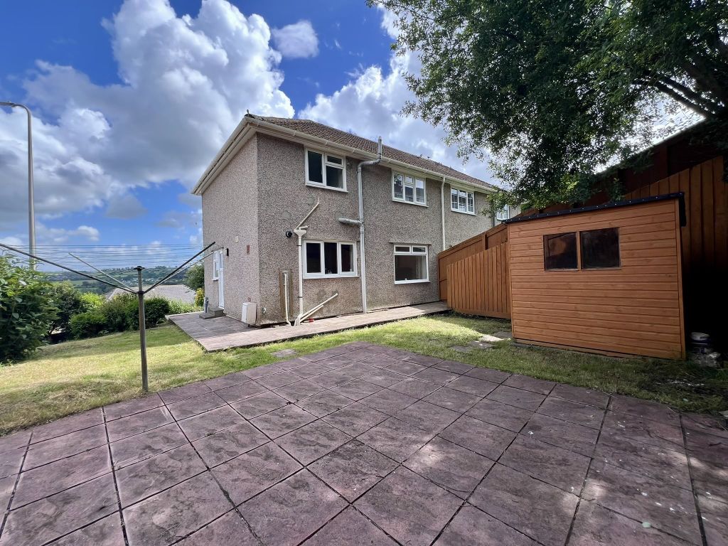 Property photo 1 of 11 Img_1711