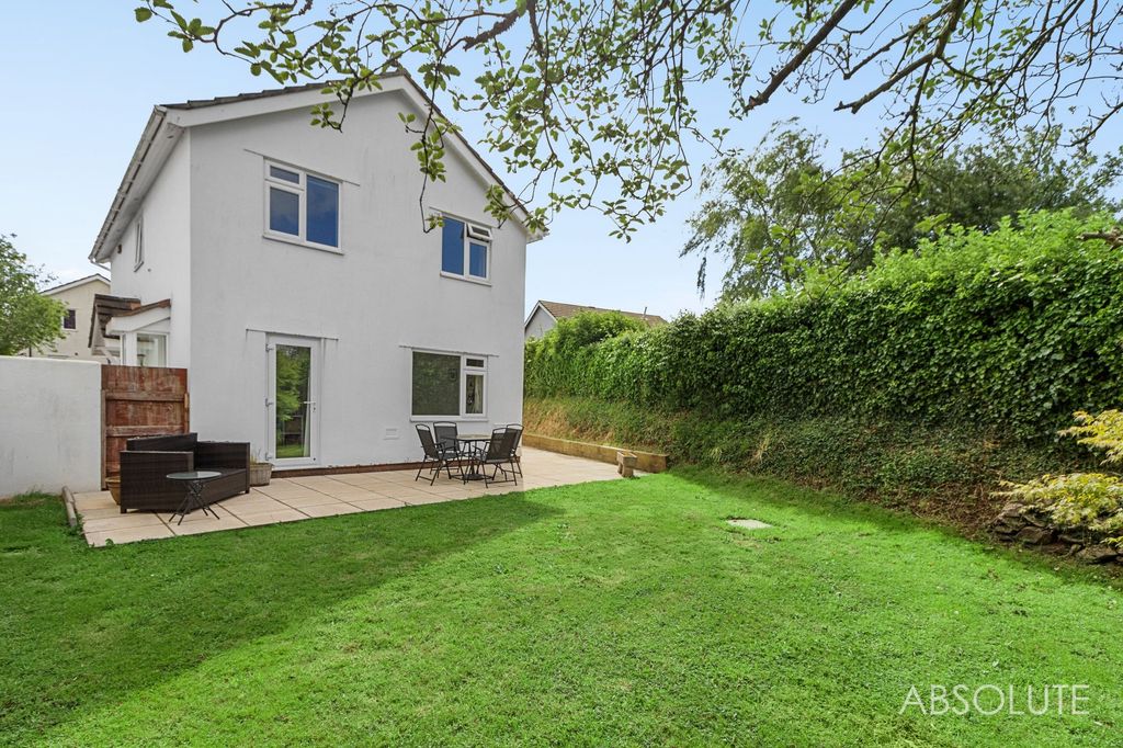 Property photo 2 of 23 Rear And Garden