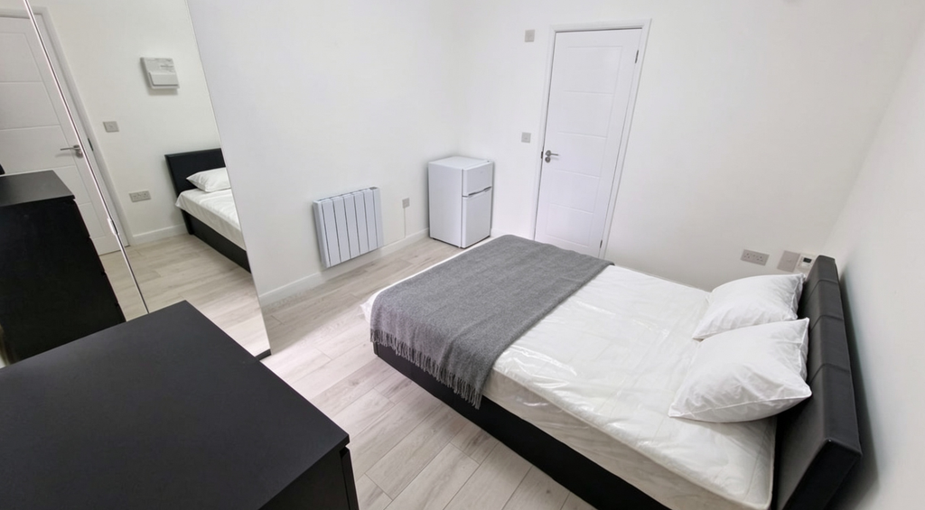 Property photo 1 of 8 22 Kingston