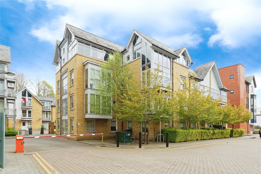 Property photo 1 of 16 Picture No. 06
