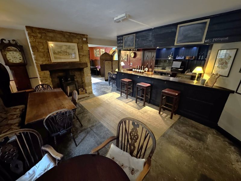 Property photo 2 of 24 Photo 9