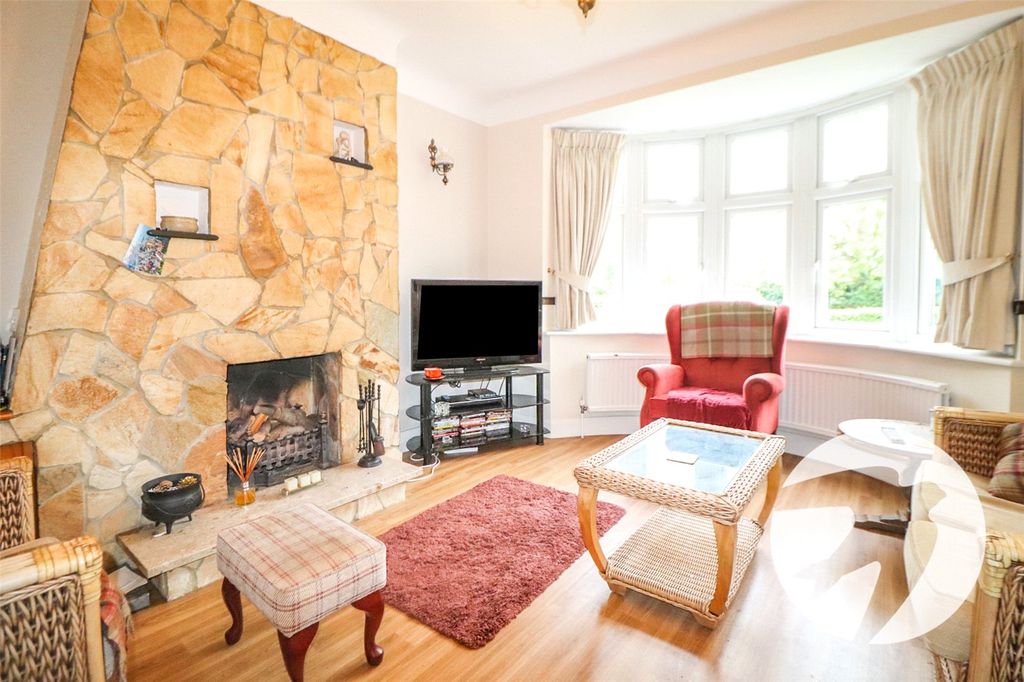 Property photo 2 of 23 Picture No. 33