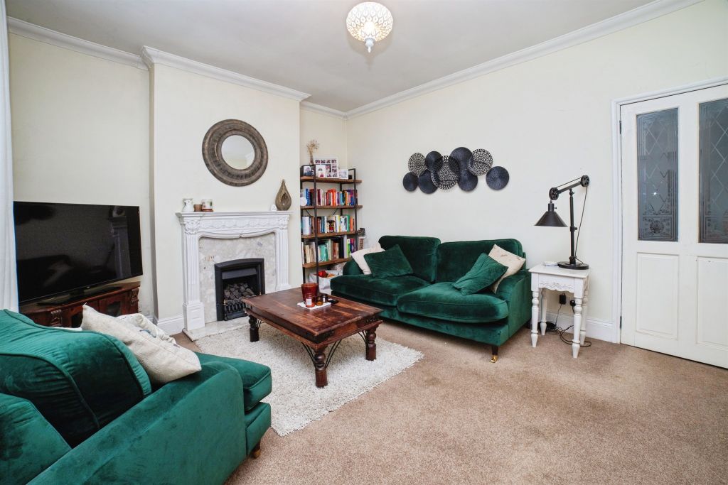 Property photo 3 of 20