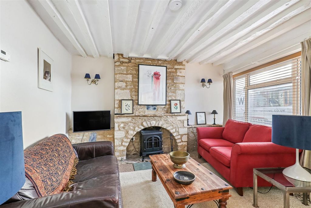 Property photo 3 of 15 Ph17_6352928.Jpg