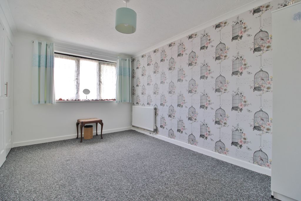 Property photo 3 of 13