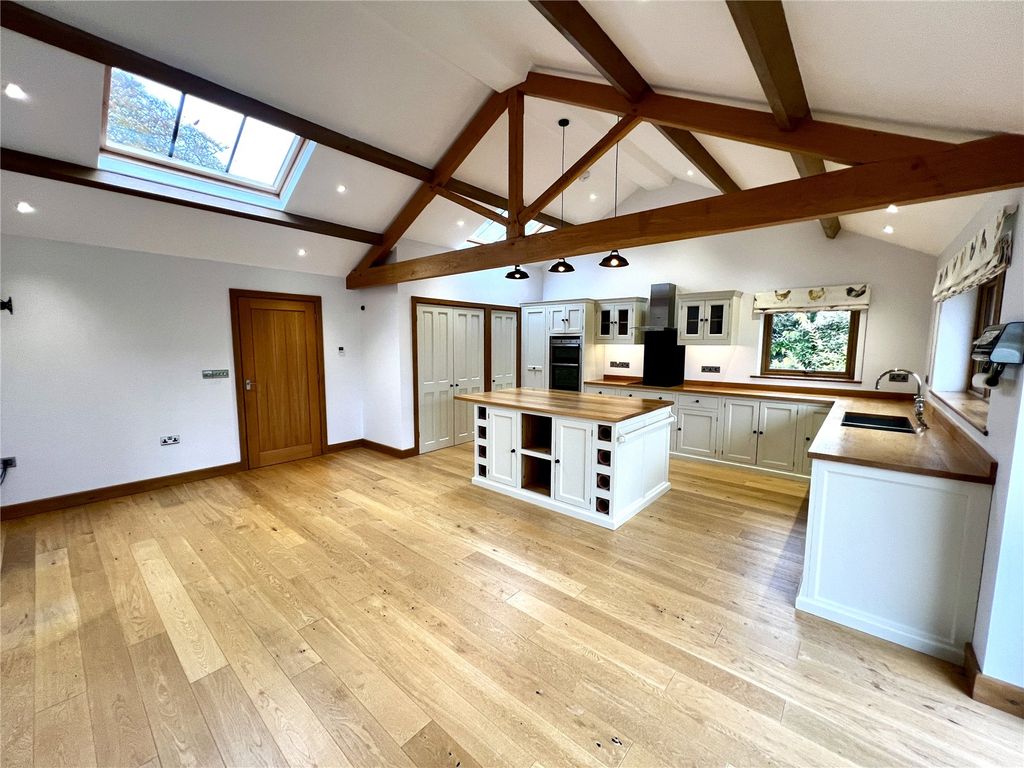 Property photo 1 of 13 Picture No. 05