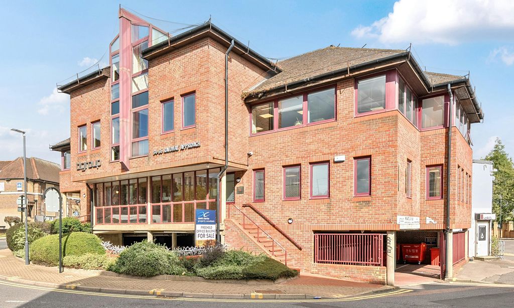 Property photo 2 of 19 1354902268c7F008531d4.Jpg