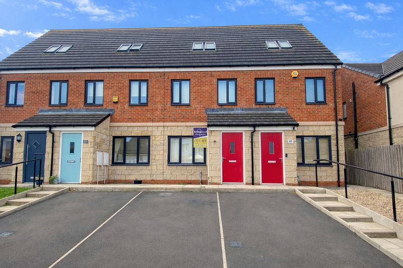 Property photo 1 of 10 External