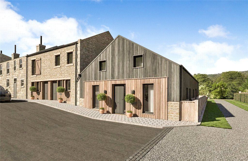 Property photo 1 of 5 Castle Hill Farm