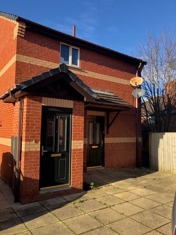 Property photo 1 of 5 Front