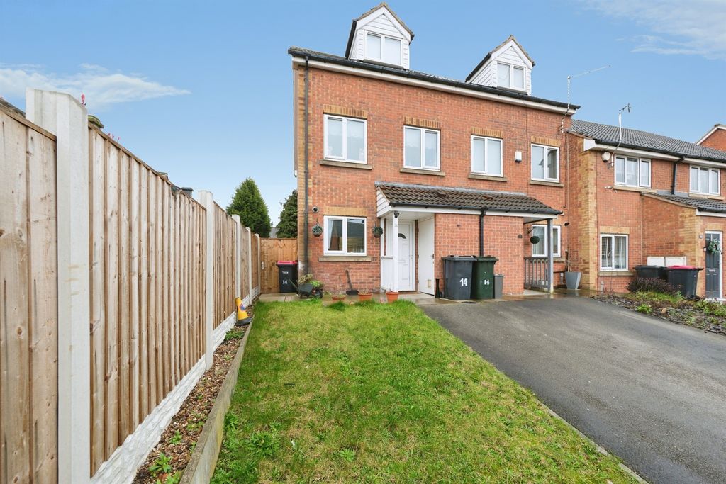 Property photo 1 of 15