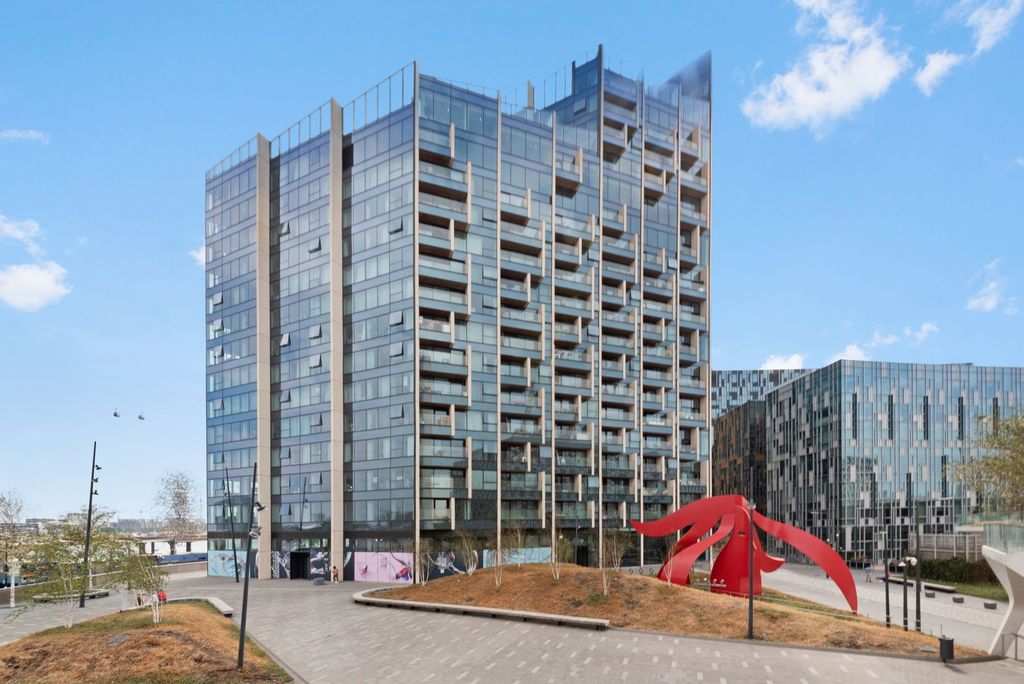 Property photo 1 of 1