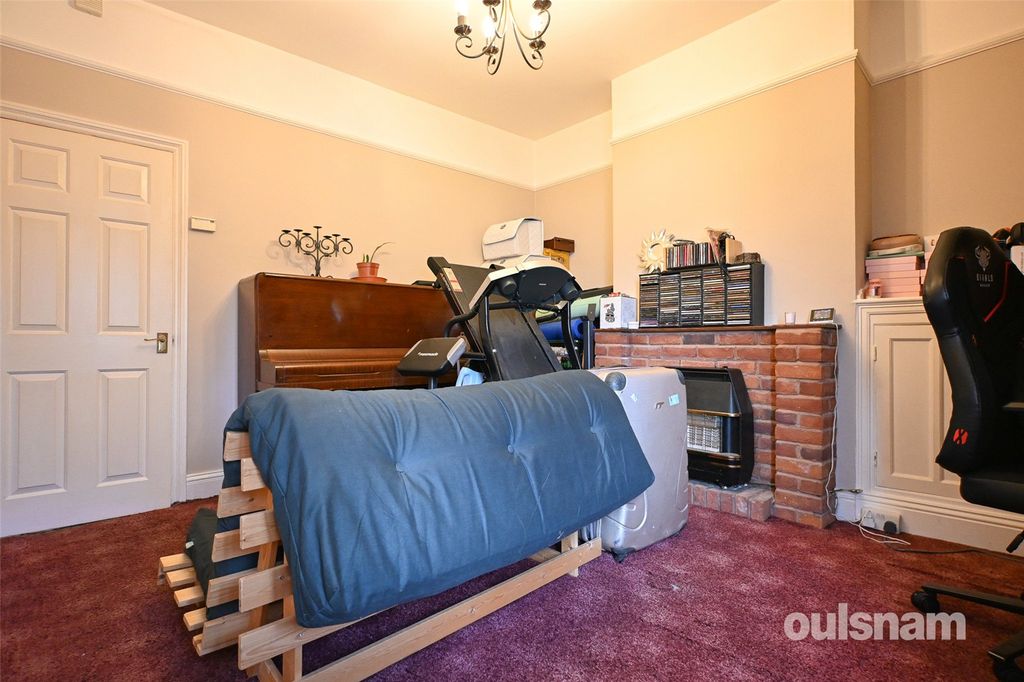 Property photo 2 of 18 Picture No. 14