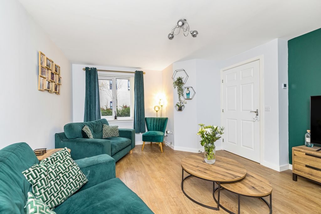 Property photo 2 of 21 Property Image 2