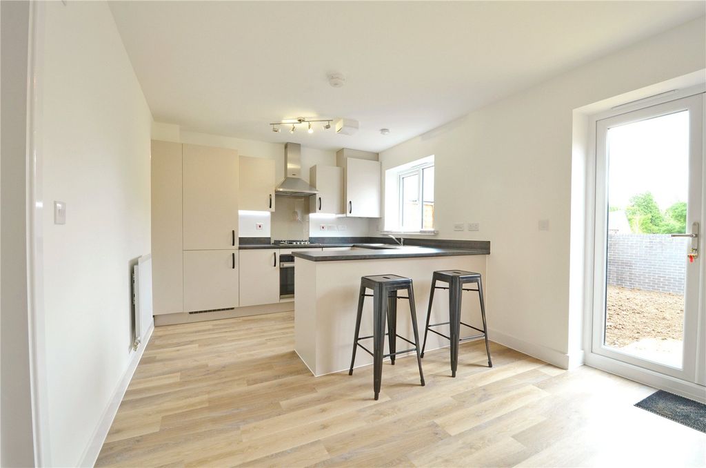 Property photo 2 of 26 Picture No. 03