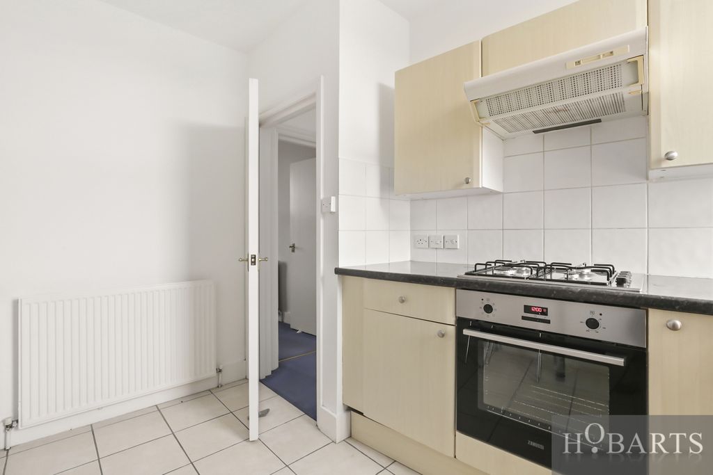 Property photo 2 of 11 Gallery