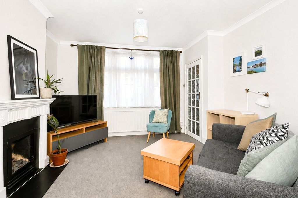 Property photo 2 of 14 Picture No. 20