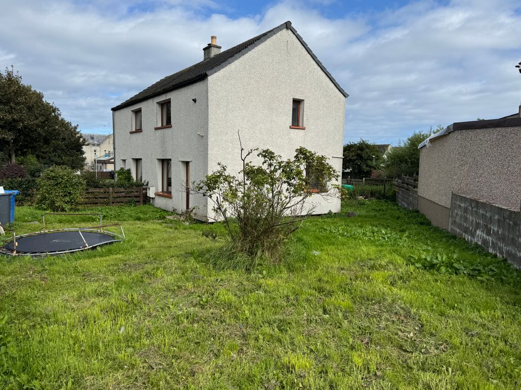 Property photo 2 of 13