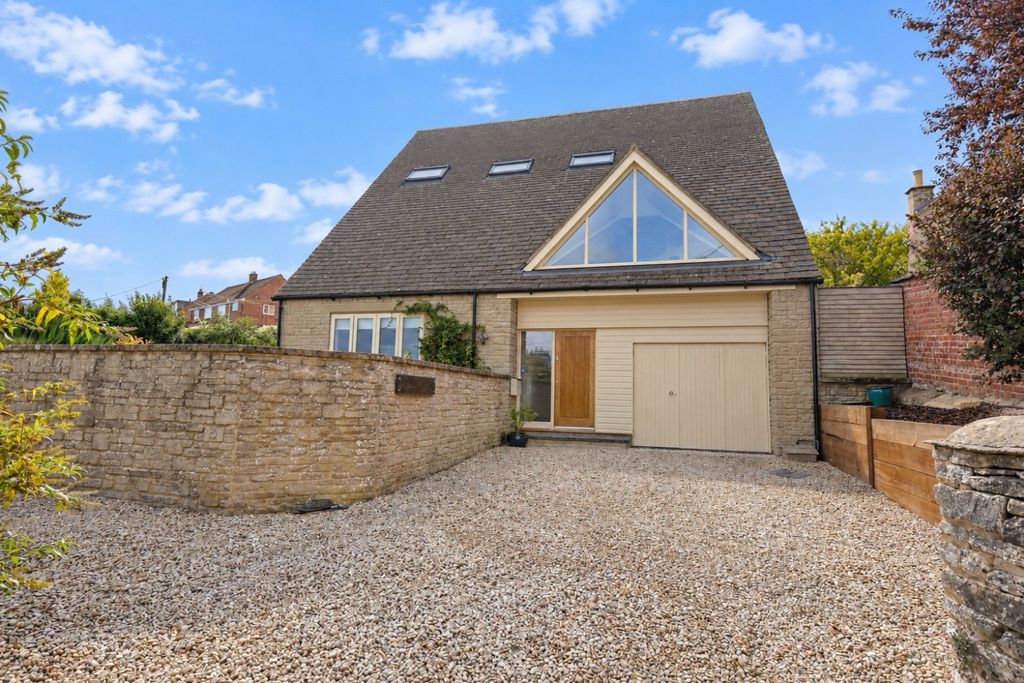 Property photo 1 of 28 Img_0380