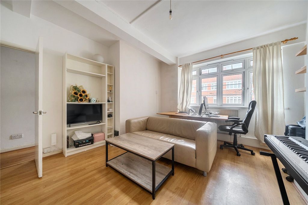 Property photo 2 of 14 Reception Room