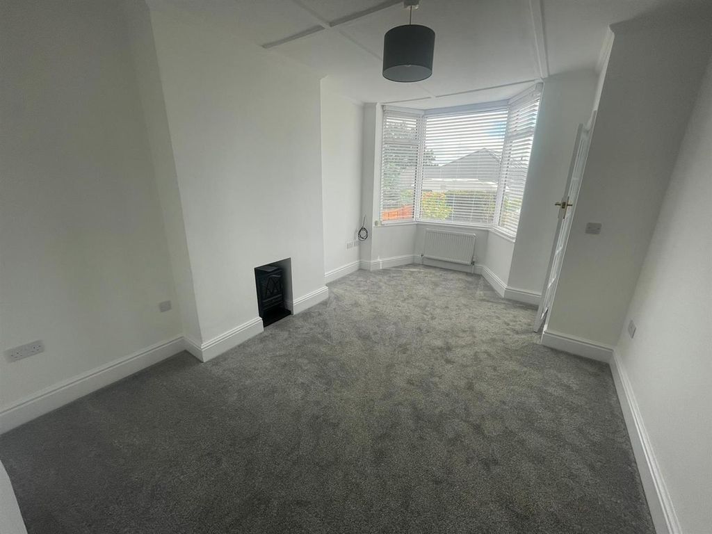 Property photo 2 of 16 57F46B71-A266-4Bf3-Ad80-Fe5386161109.Jpg