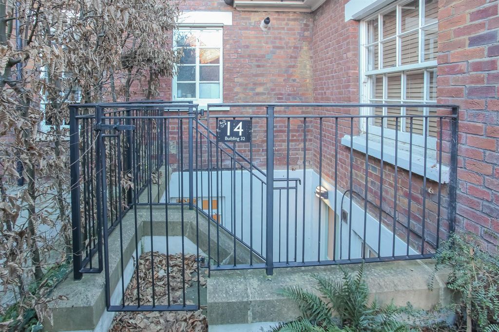 Property photo 3 of 11 Img_4104.Jpg