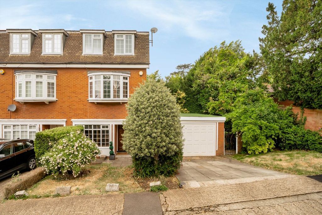 Property photo 1 of 5