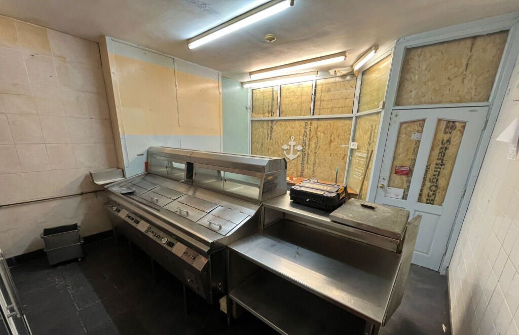 Property photo 3 of 6