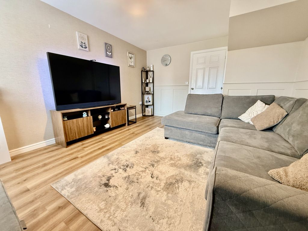 Property photo 2 of 11 Img_7588