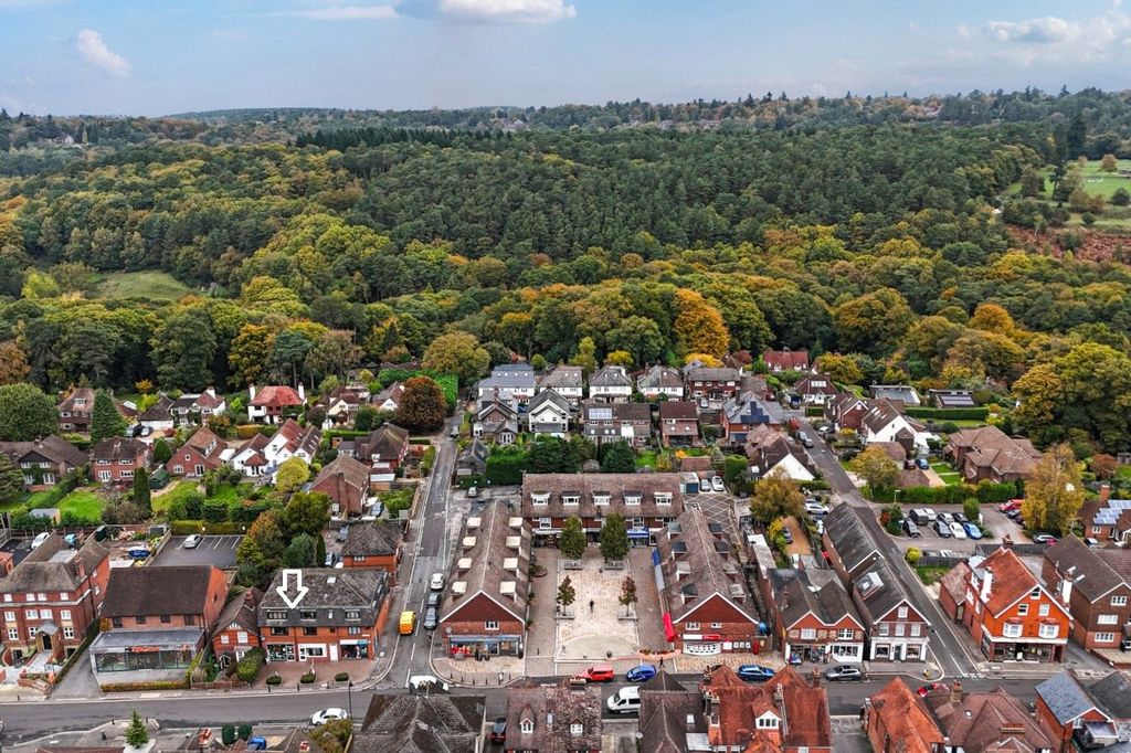 Property photo 2 of 11 Picture No. 10